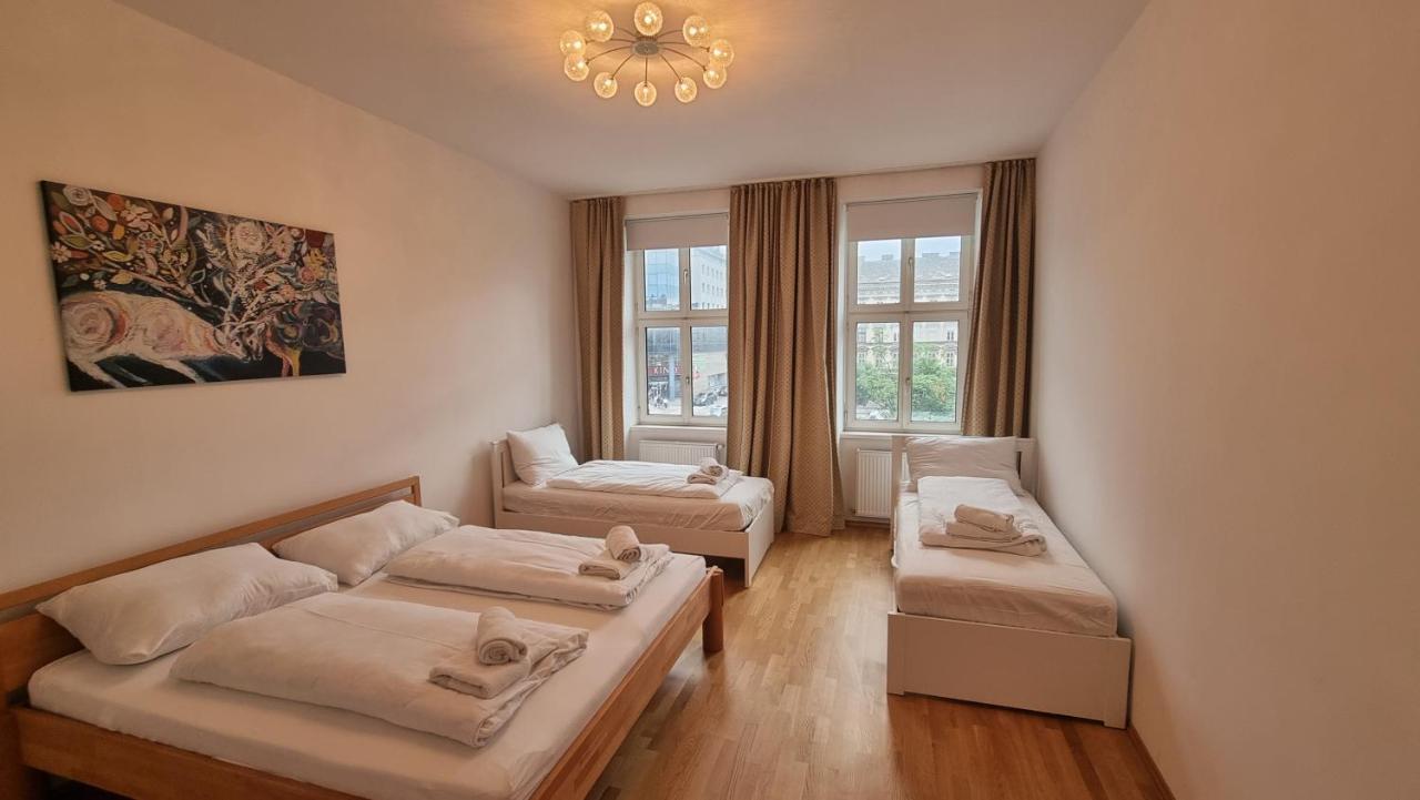 Sunny Apartment Next To Metro 1Br Wien Eksteriør bilde